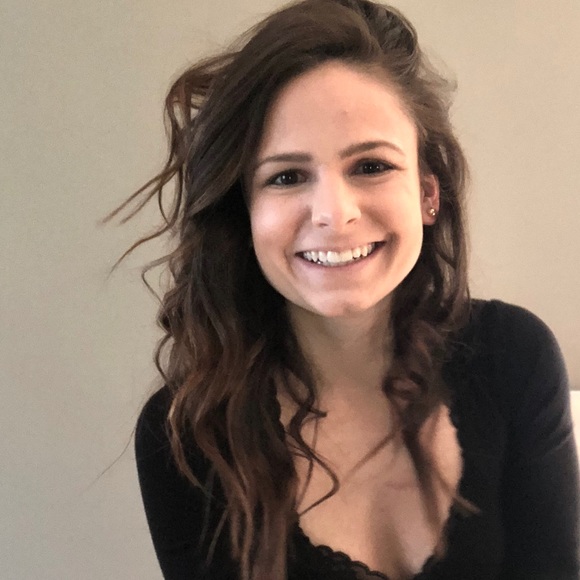 Meet Your Posher! - Picture 1 of 1